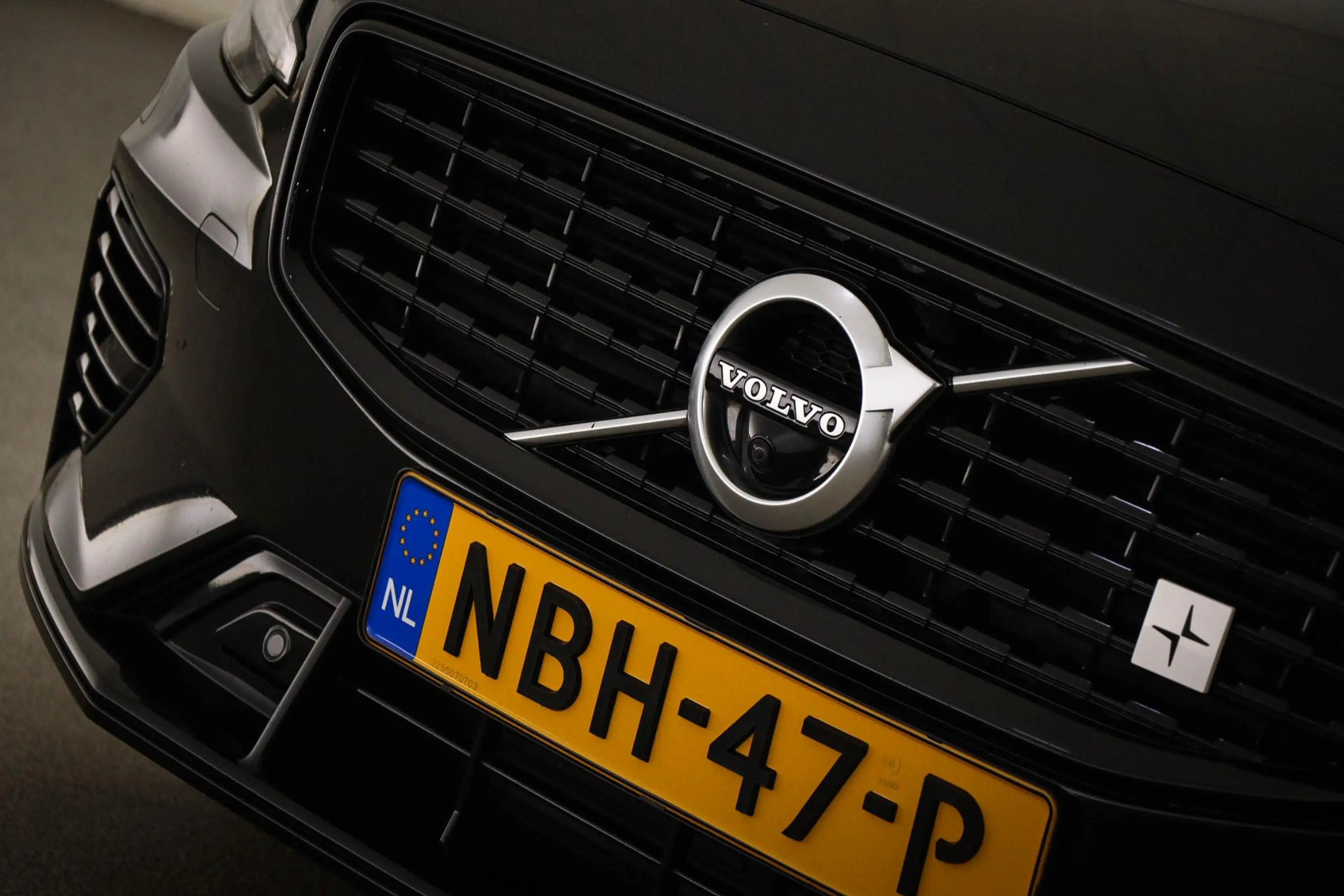 Volvo V60 2.0 T8 Twin Engine AWD Polestar Engineered | PANOR — photo 20