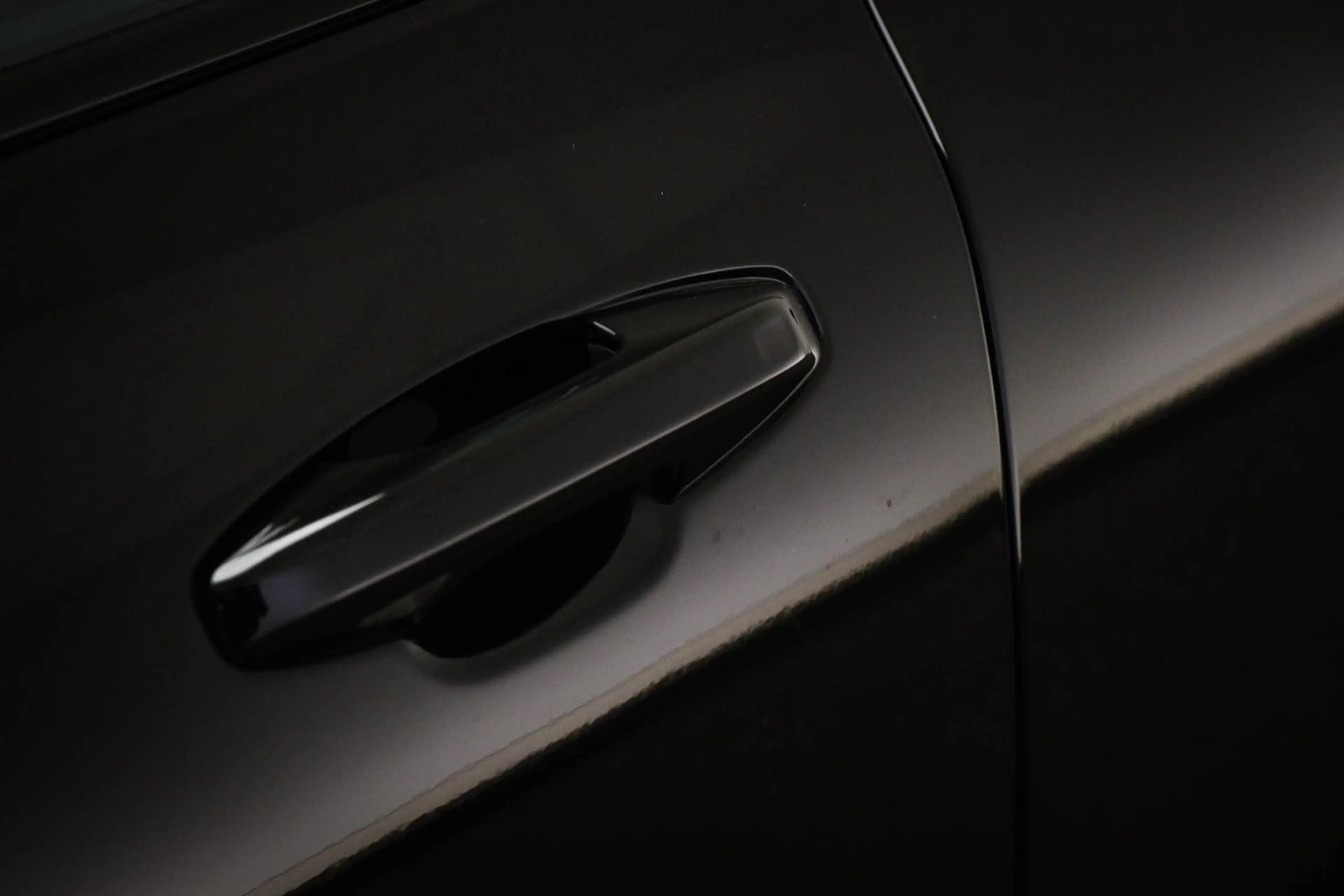 Volvo V60 2.0 T8 Twin Engine AWD Polestar Engineered | PANOR — photo 27