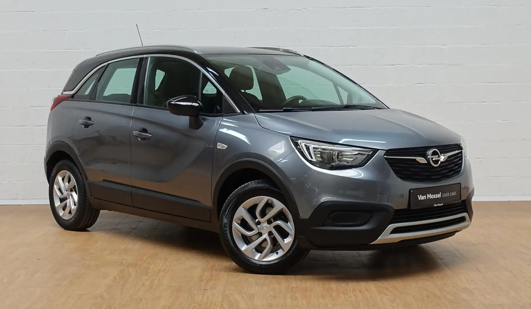 Opel Crossland X 1.2T Innovation automaat+gps+park pilot Grijs - 2