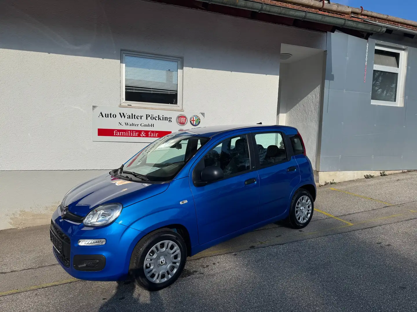 Fiat Panda Panda/Pandina 1.0 GSE Hybrid, Klima, eFH, Zv.m FFB Blau - 1
