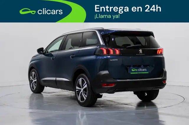 Peugeot 5008 view 9