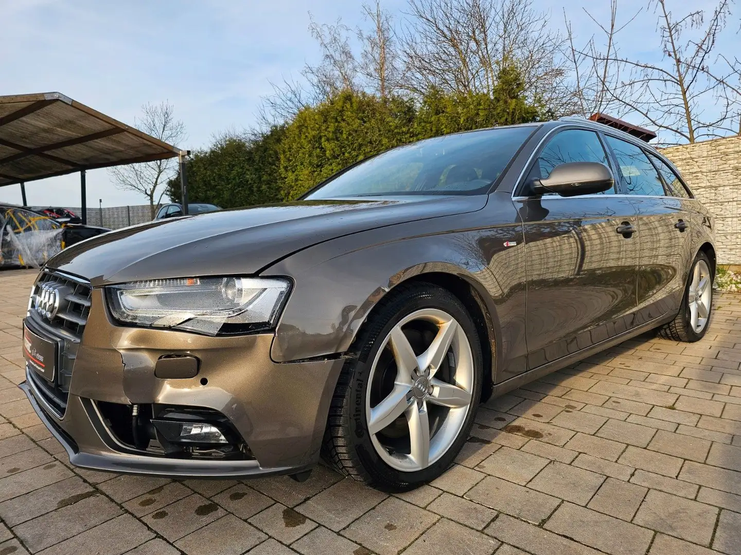 Audi A4 Avant S line Sportpaket / plus quattro Grau - 2