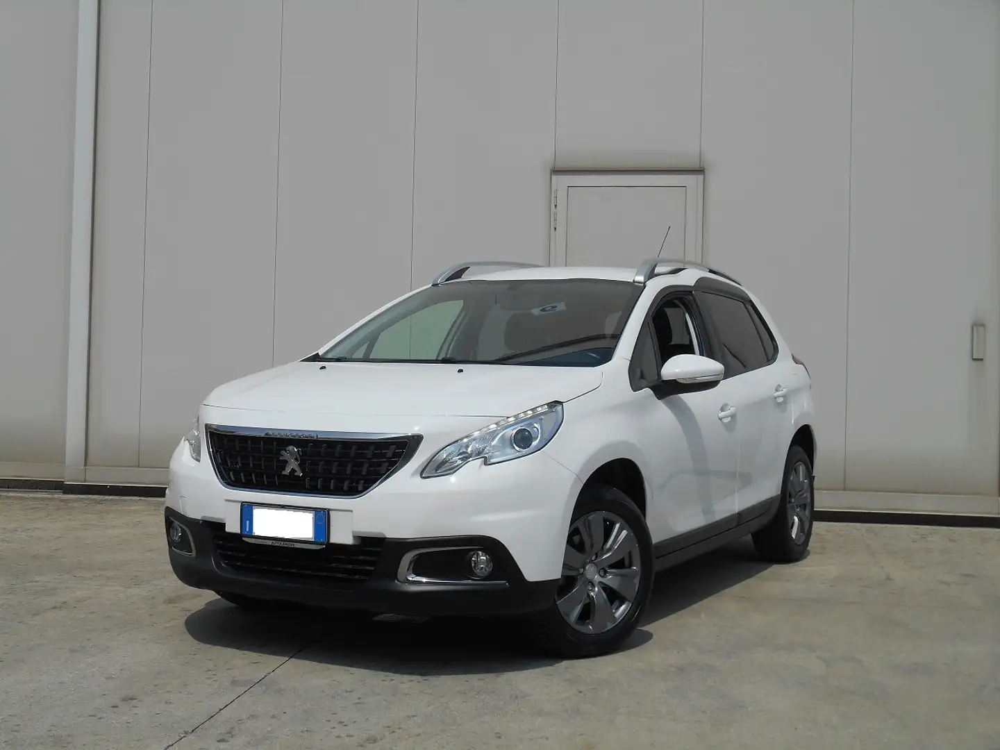 Peugeot 2008 1.2 puretech 82cv Bianco - 2