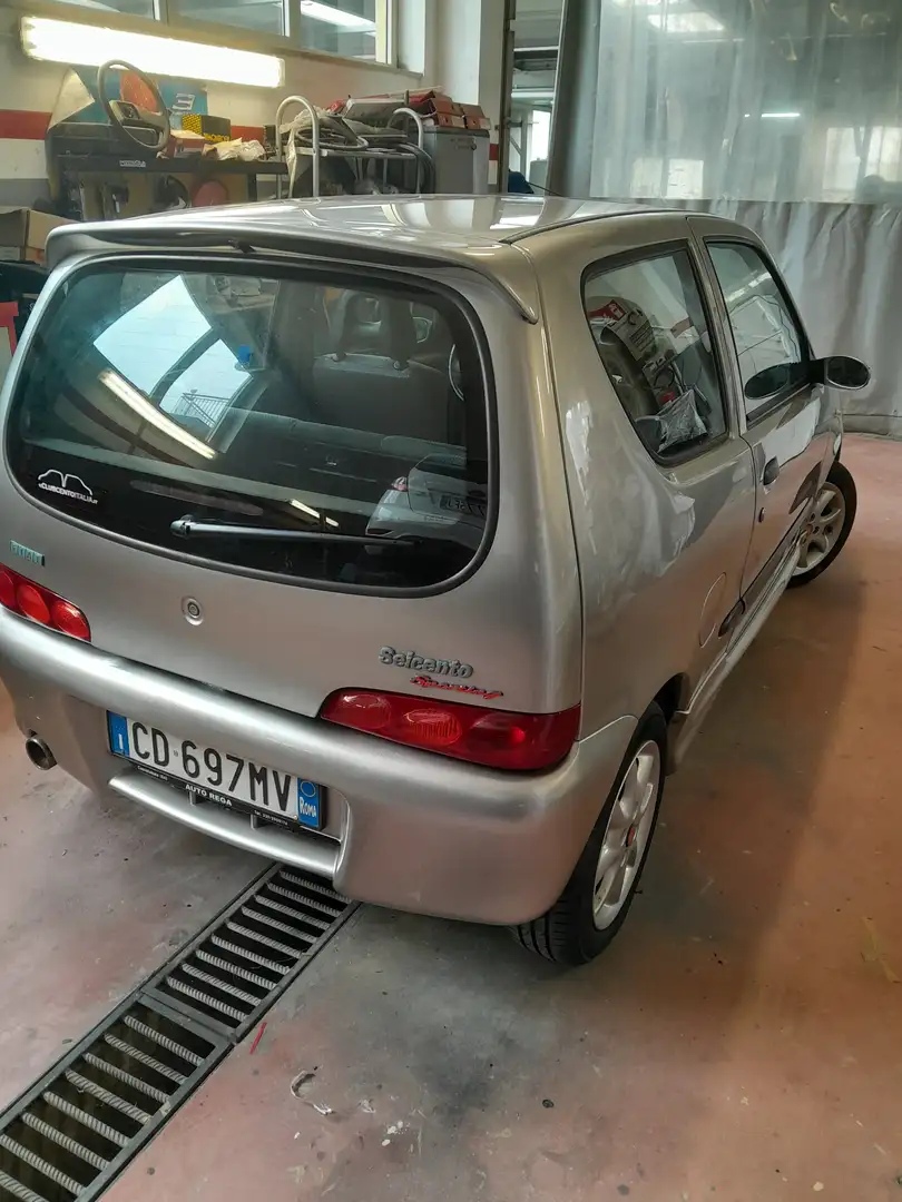 Fiat Seicento Sporting kit abarth Plateado - 2