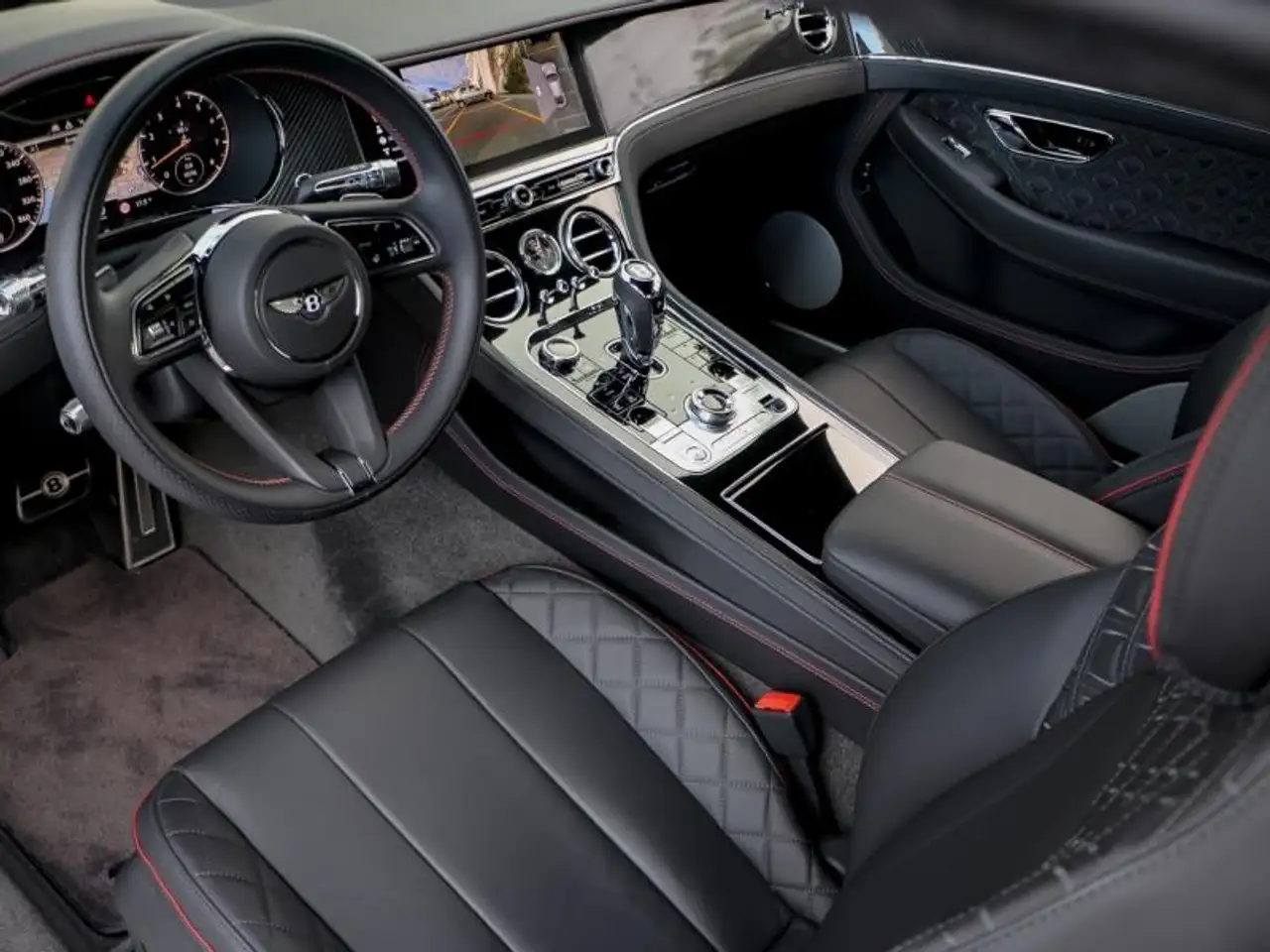 Bentley Continental GT 2022 — фото 12