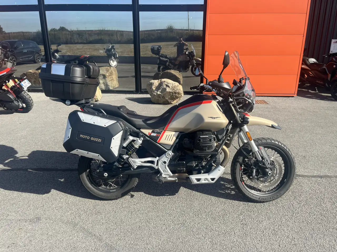 Moto Guzzi V 85 TT