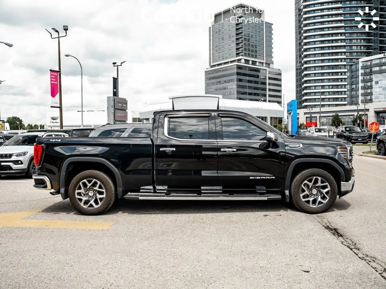 GMC Sierra 1500 снимка GMC Sierra 1500