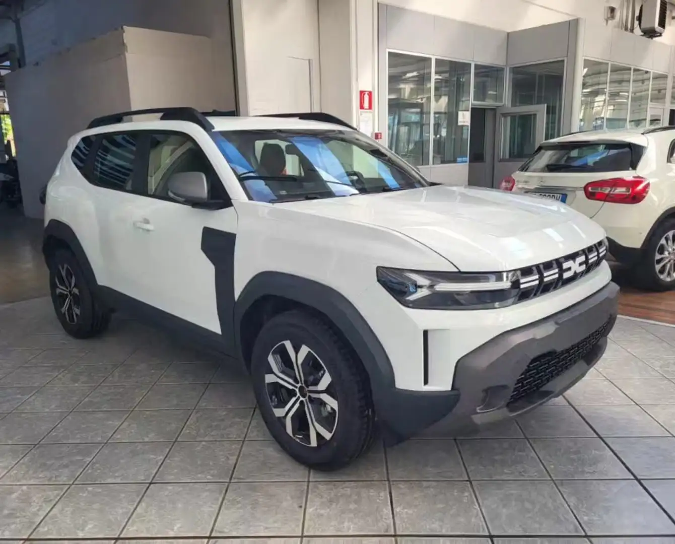 Dacia Duster 1.0 TCe GPL 4x2 Expression Accessoriata Grigio - 1