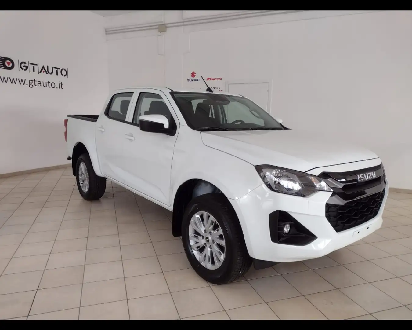 Isuzu D-Max N60 1.9 aut. Crew BB+ Cab Wit - 2