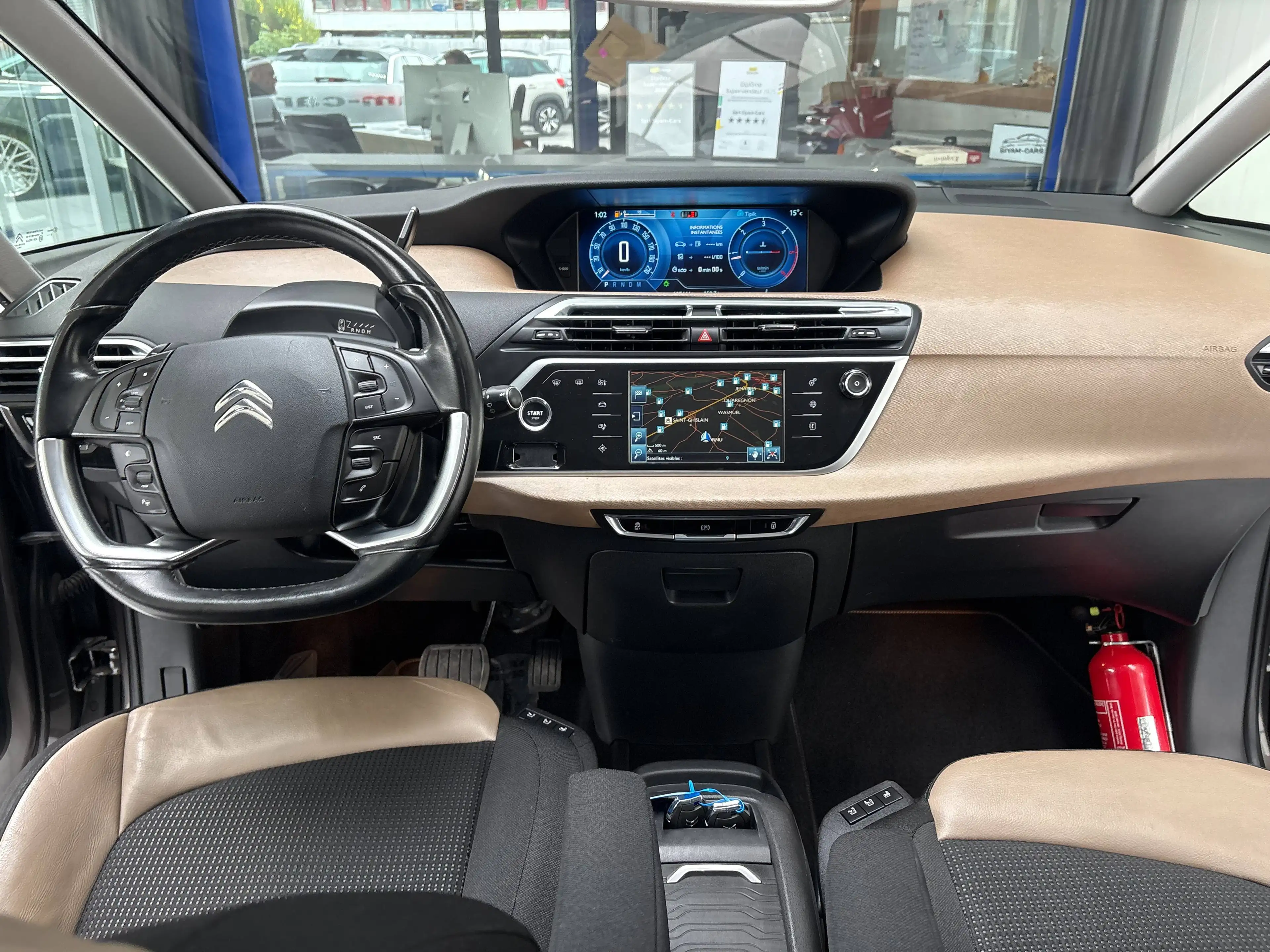 Citroen C4 Picasso C4 Picasso 1.6 HDi *EXCLUSIVE * CUIR * GPS * CAMERA * PDC * JANTES * 1ER PROP * CARNET* — photo 11