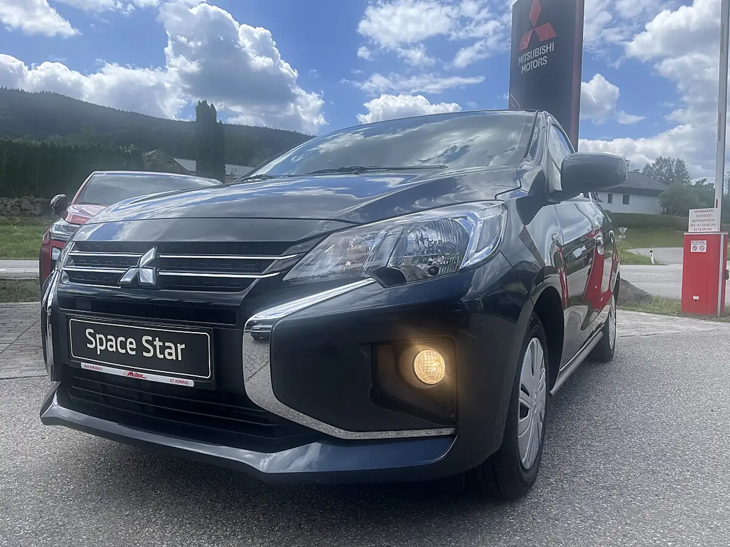 Mitsubishi Space Star 1,2 MIVEC AS&G Inform Grau - 1