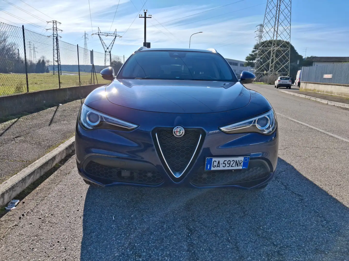 Alfa Romeo Stelvio 2.0 Q4 280cv c/autom. 4x4 VELOCE Full optional Bleu - 2