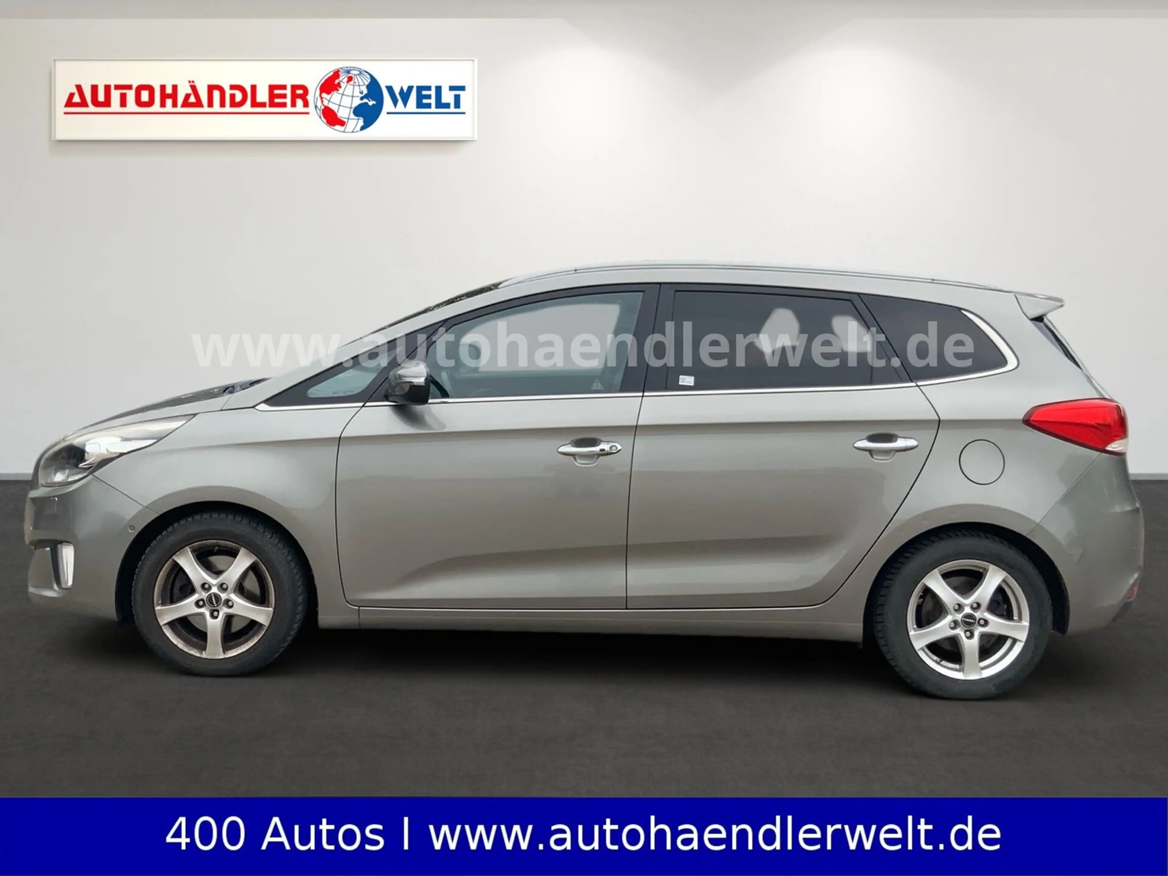 Kia Carens 1.7 CRDi Edition 7-Sitze Leder Navi — photo 7