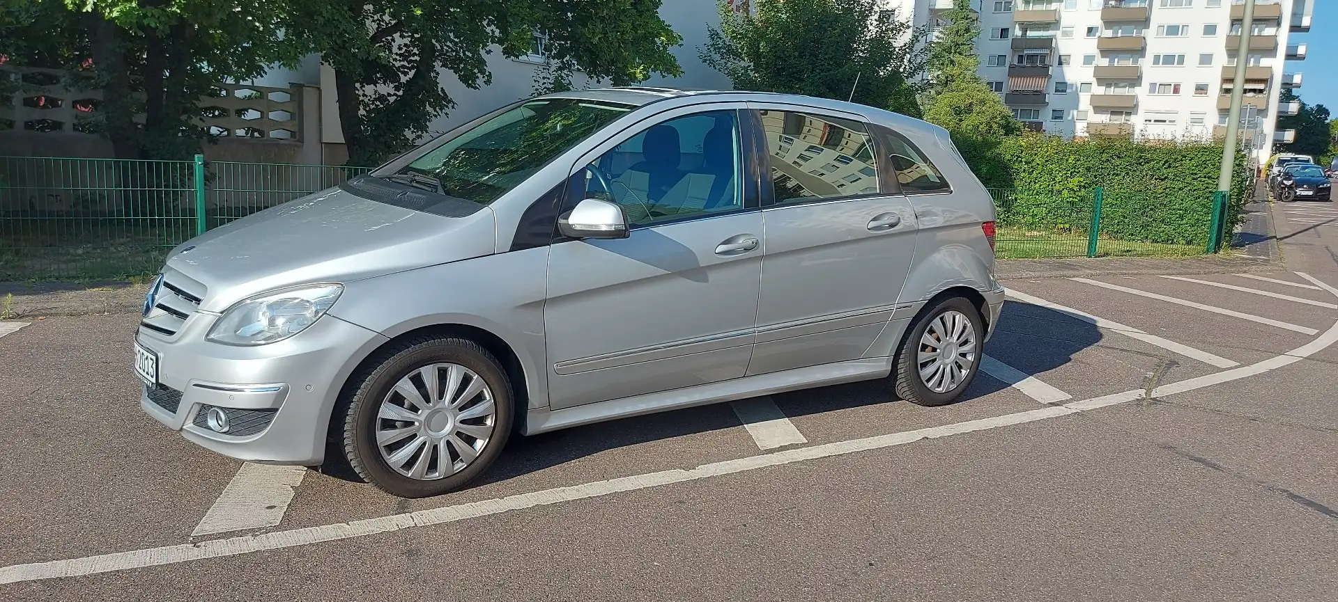 Mercedes-Benz B 180 CDI DPF Autotronic - 1