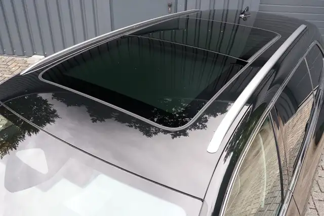 Volkswagen Passat view 15