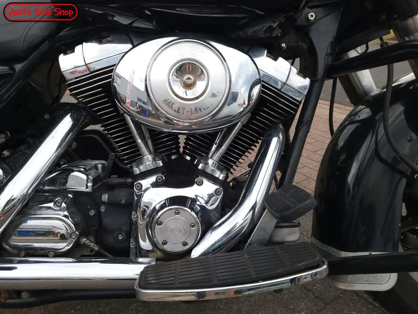 Harley-Davidson Road King FLHR Чорний - 2