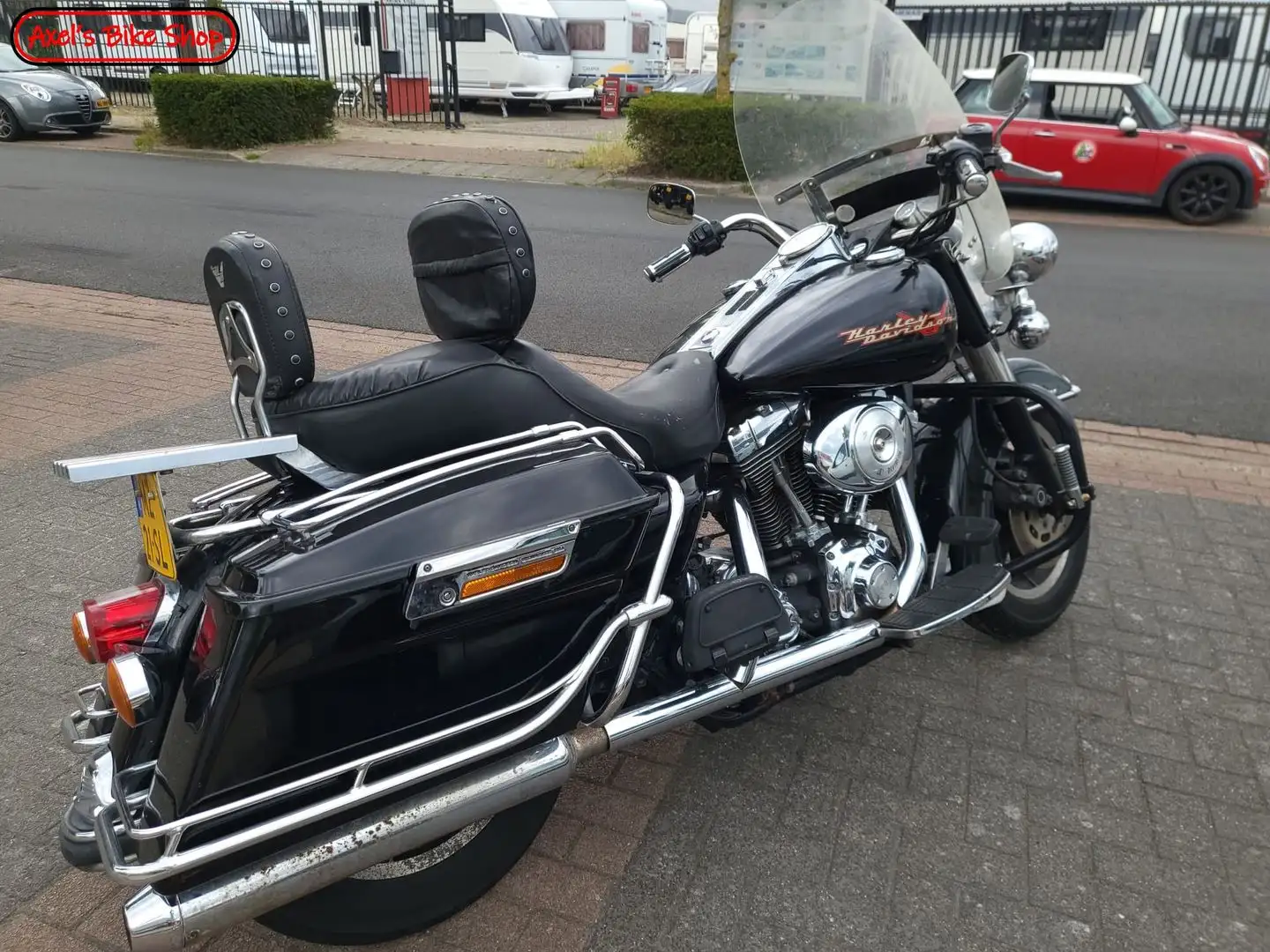 Harley-Davidson Road King FLHR Чорний - 1
