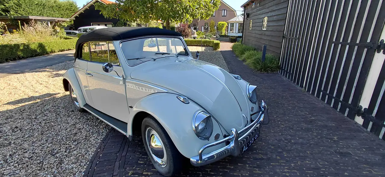 Volkswagen Kever Cabrio, foto 2