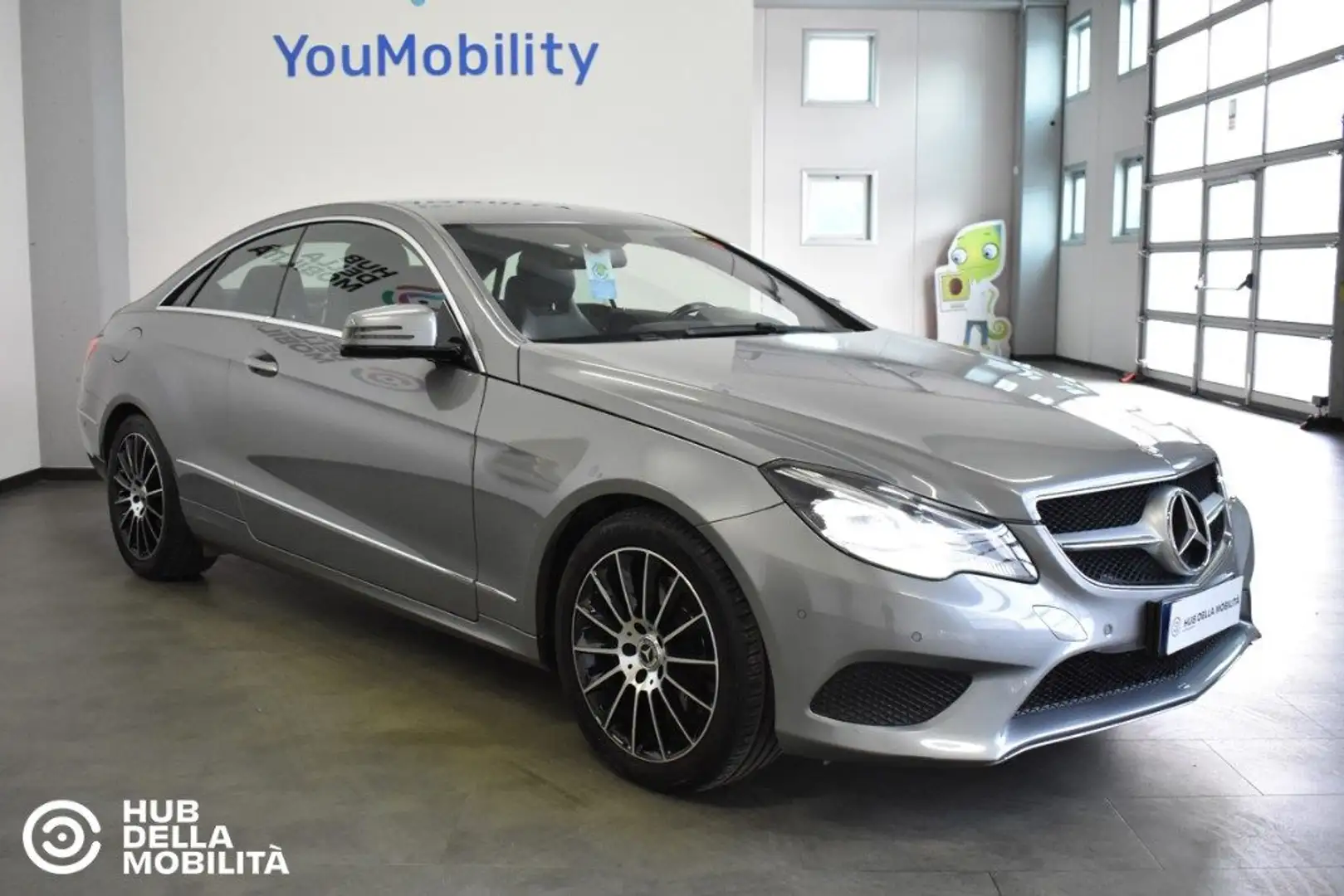 Mercedes-Benz E 220 CDI Coupé Sport Grigio - 2