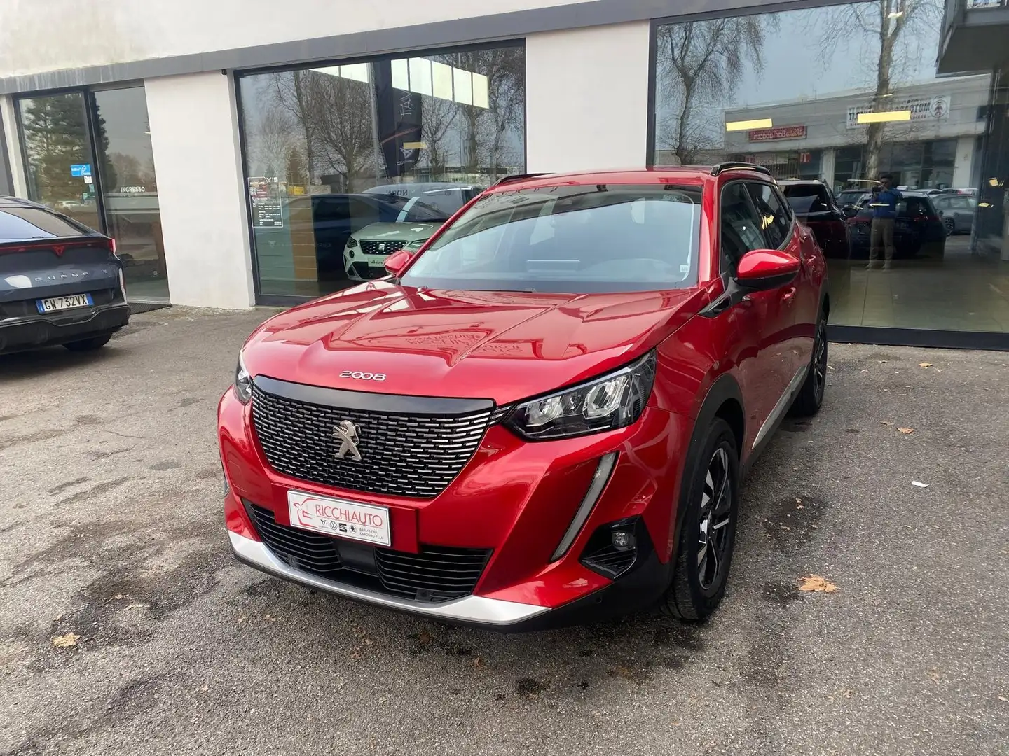 Peugeot 2008 2008 1.5 bluehdi Allure Pack s Rosso - 2