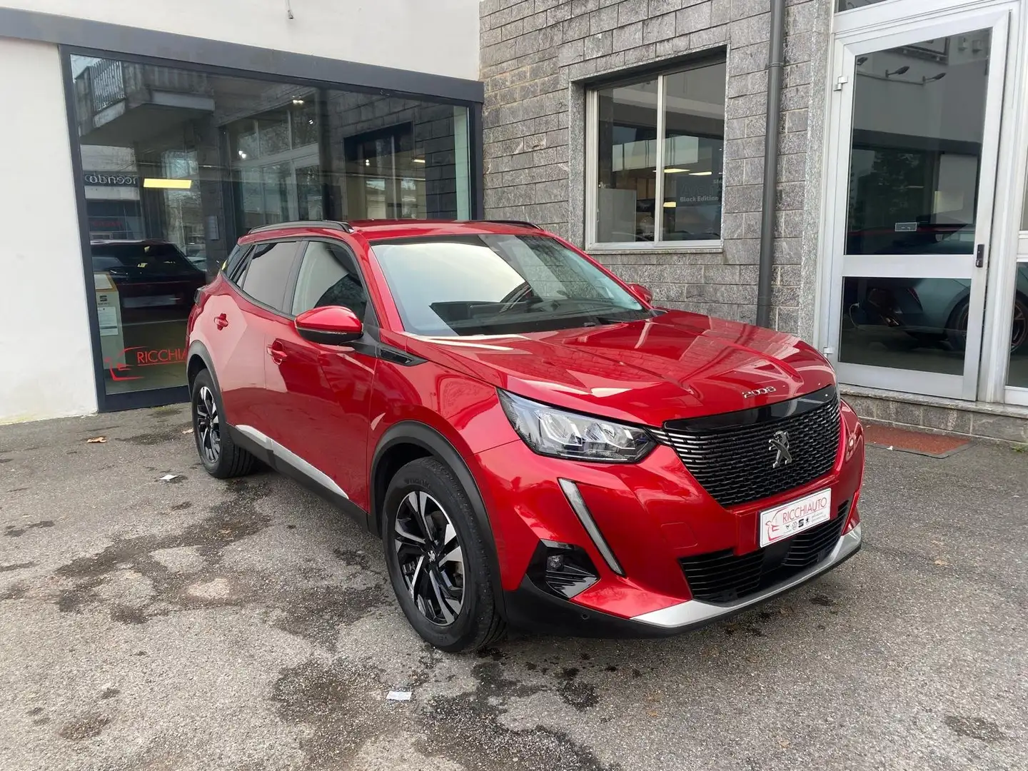 Peugeot 2008 2008 1.5 bluehdi Allure Pack s Rosso - 1