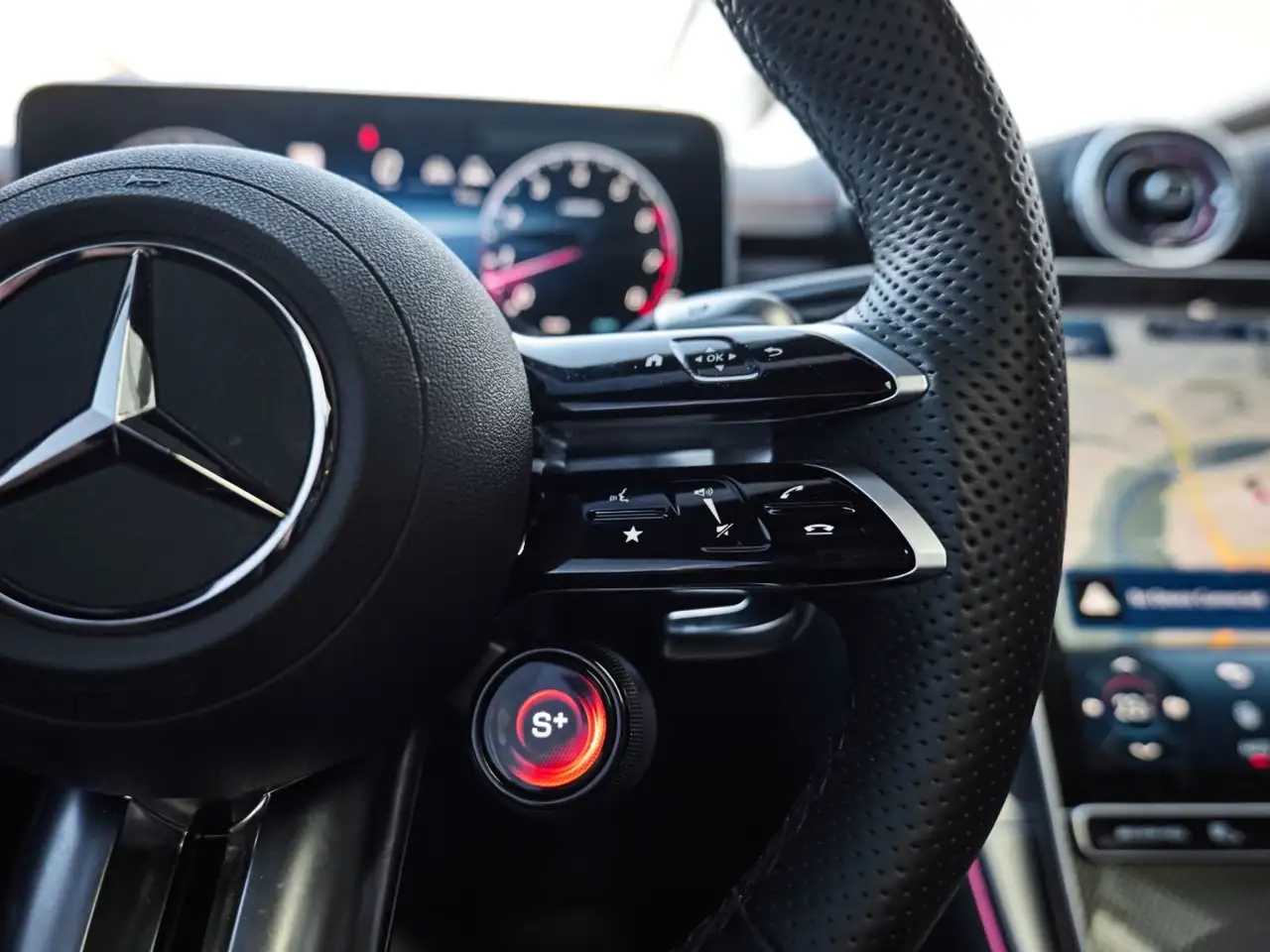 Mercedes-Benz CLE снимка Mercedes-Benz CLE