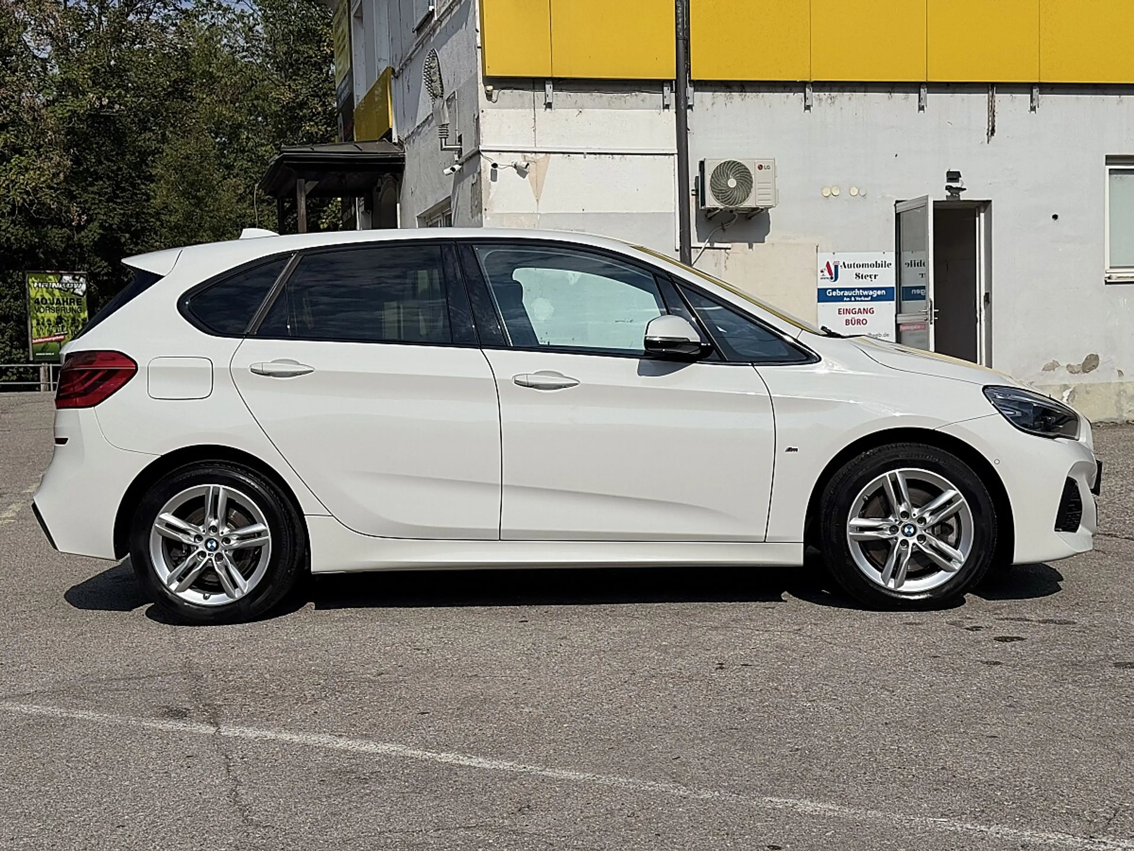 BMW 225 xe M Sport Aut.+Navi+Rückfahrkamera+LED — photo 8