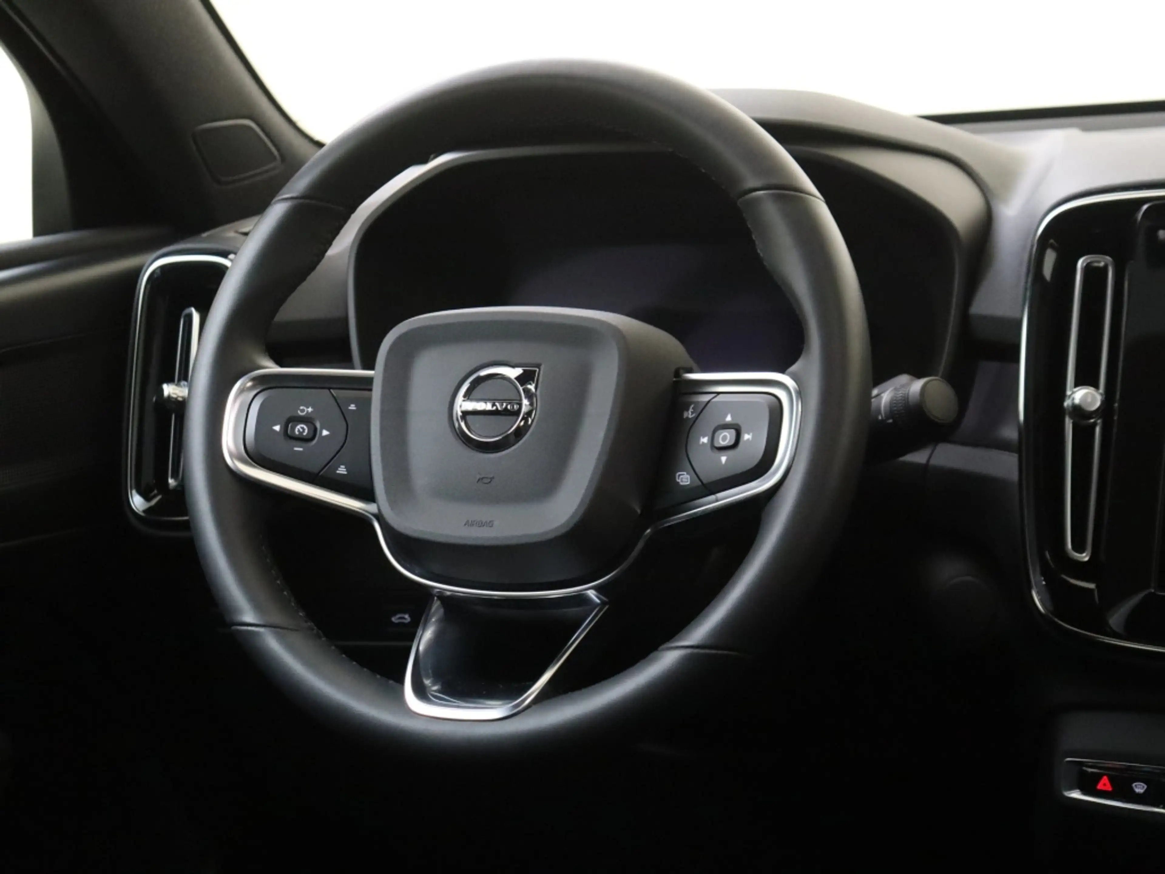 Volvo C40 Recharge Plus 69 kWh | Panoramadak | Achteruitrijc — photo 12