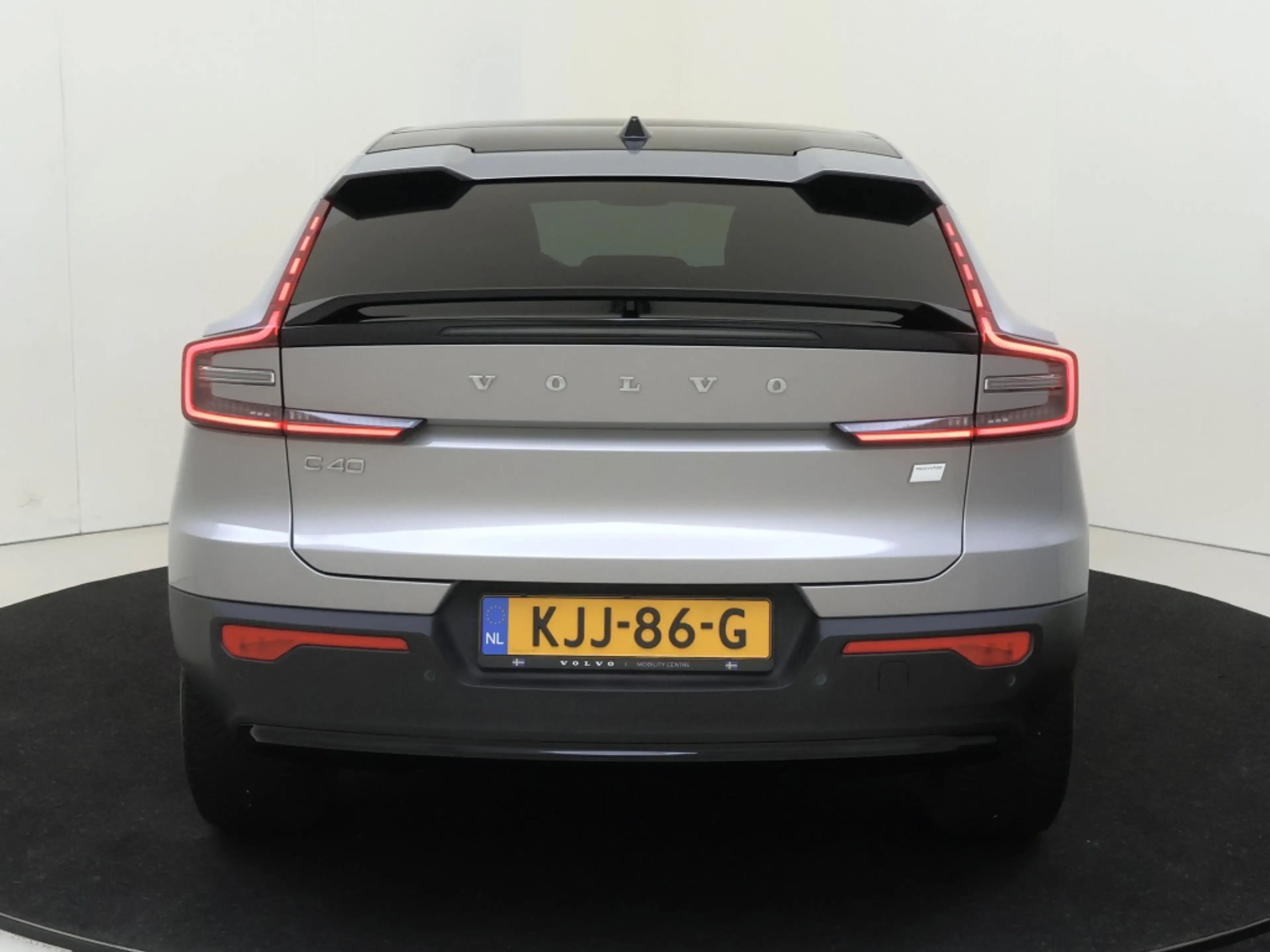 Volvo C40 Recharge Plus 69 kWh | Panoramadak | Achteruitrijc — photo 6