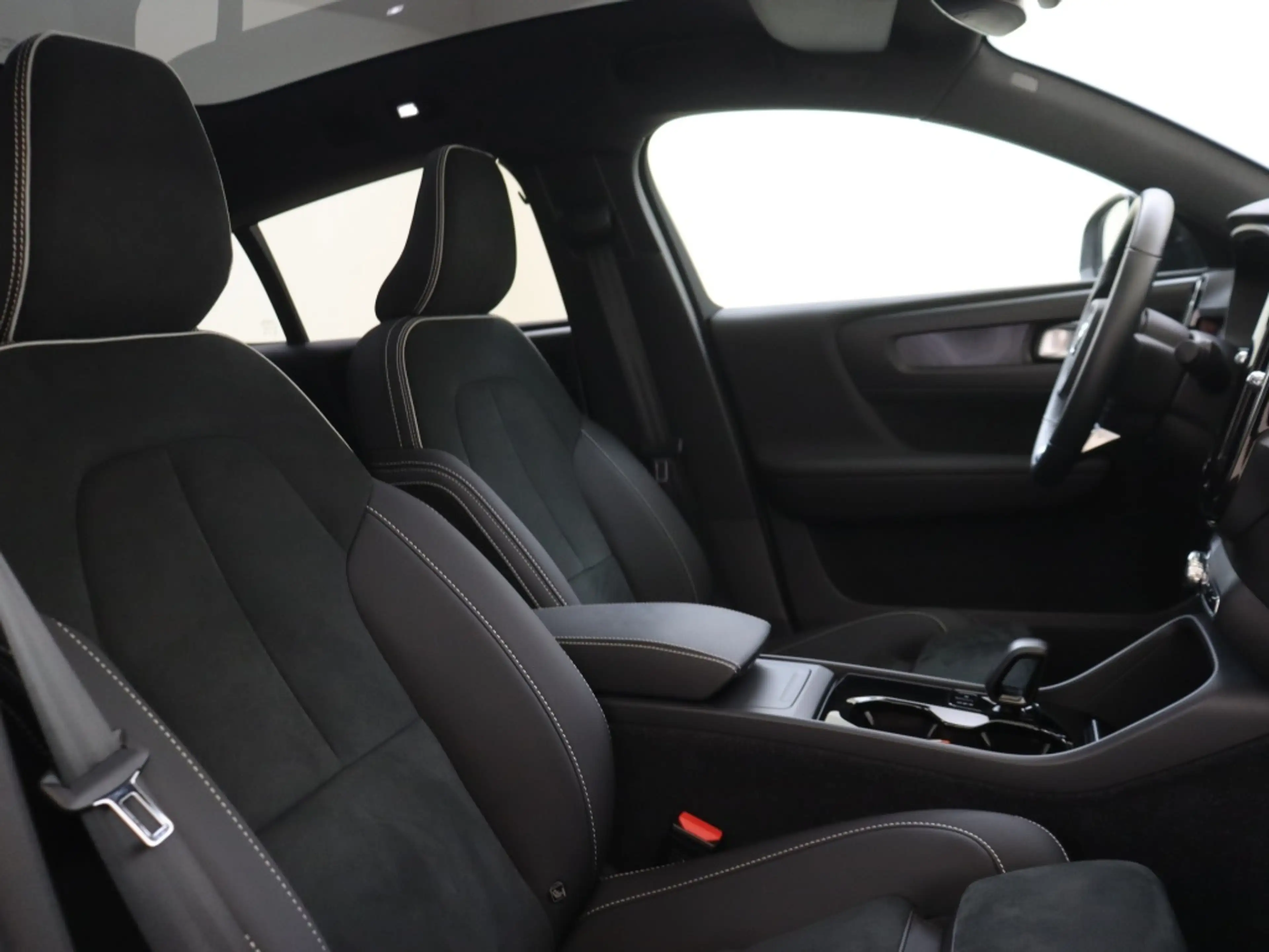 Volvo C40 Recharge Plus 69 kWh | Panoramadak | Achteruitrijc — photo 15