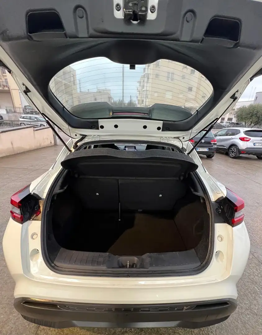 Nissan Juke Juke II 2020 1.0 dig-t Tekna 114cv Білий - 2