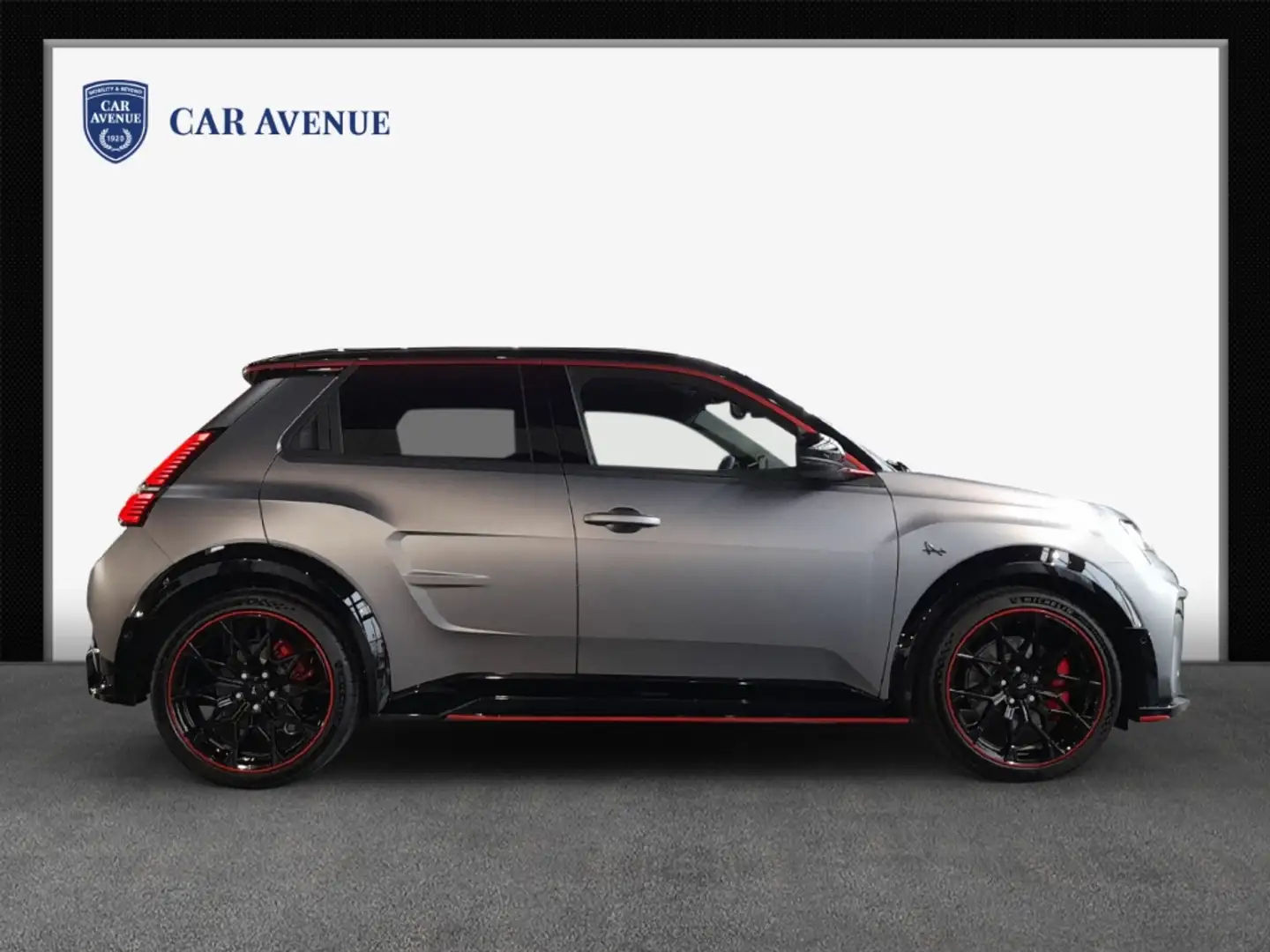 Alpine Sonstige GT Performance Signature Pack Rouge Driving Paket Grau - 2