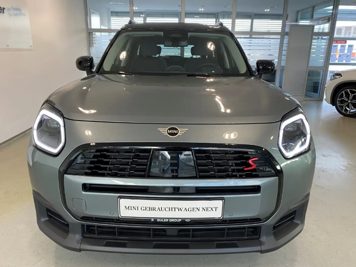 MINI Cooper S Countryman ALL4 Classic Pano AHK Paket M+ HUD LenkHzg Alarm S Grün - 2