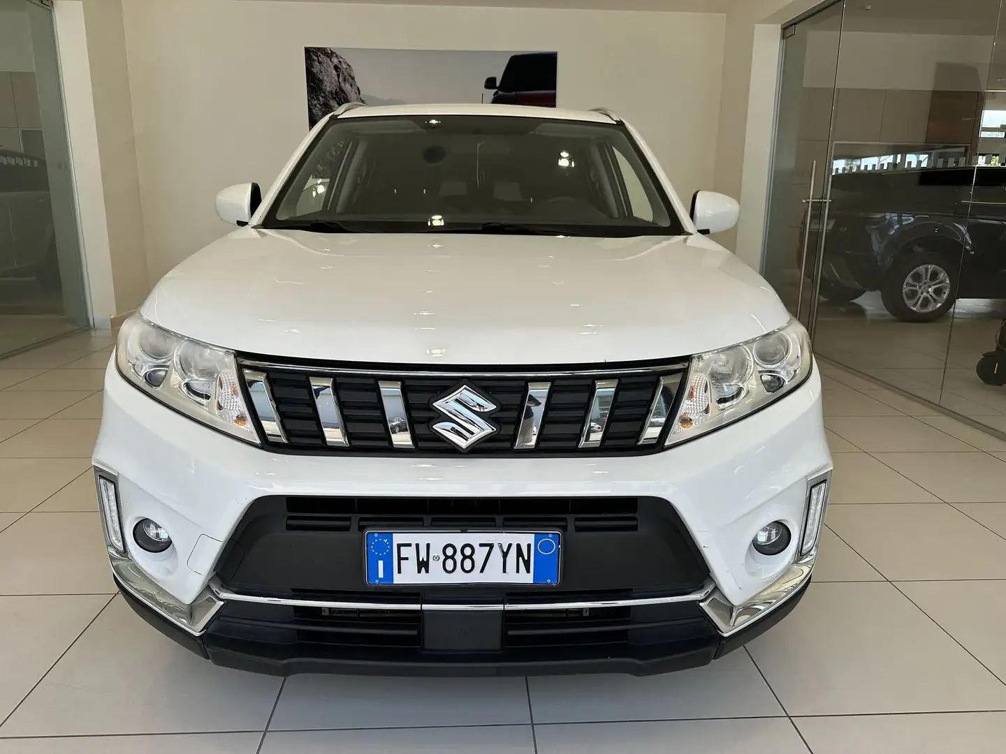 Suzuki Vitara 1.0 Boosterjet Cool - 2