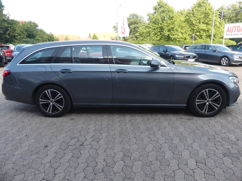 Mercedes-Benz E 200 Widescreen*AHK*Navi*8-fach*ab 299€ — photo 7