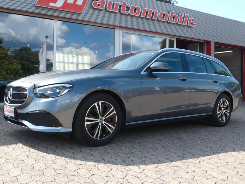 Mercedes-Benz E 200 Widescreen*AHK*Navi*8-fach*ab 299€