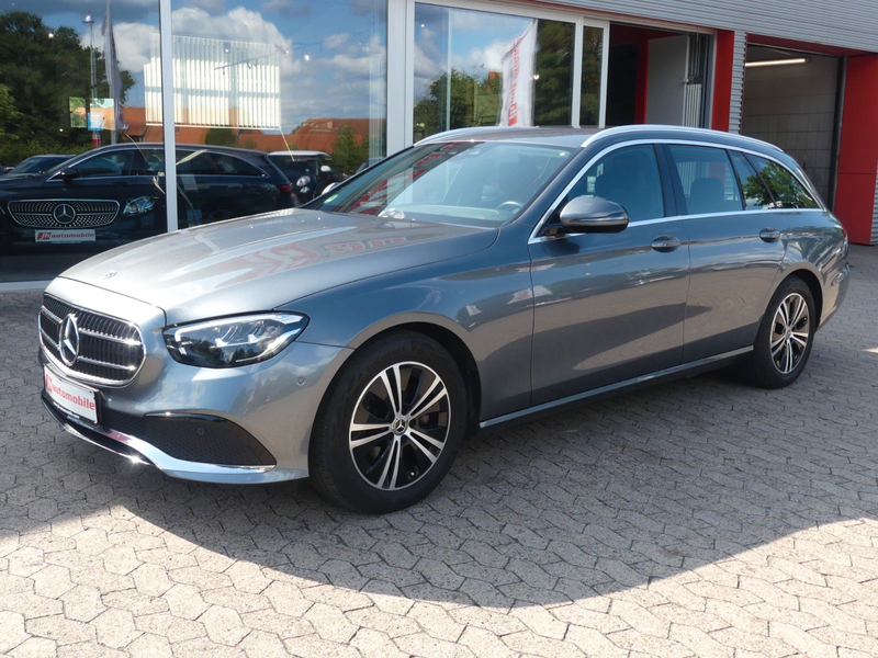 Mercedes-Benz E 200 Widescreen*AHK*Navi*8-fach*ab 299€ — photo 2