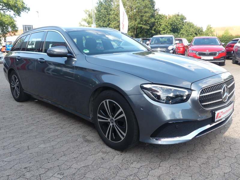 Mercedes-Benz E 200 Widescreen*AHK*Navi*8-fach*ab 299€ — photo 8