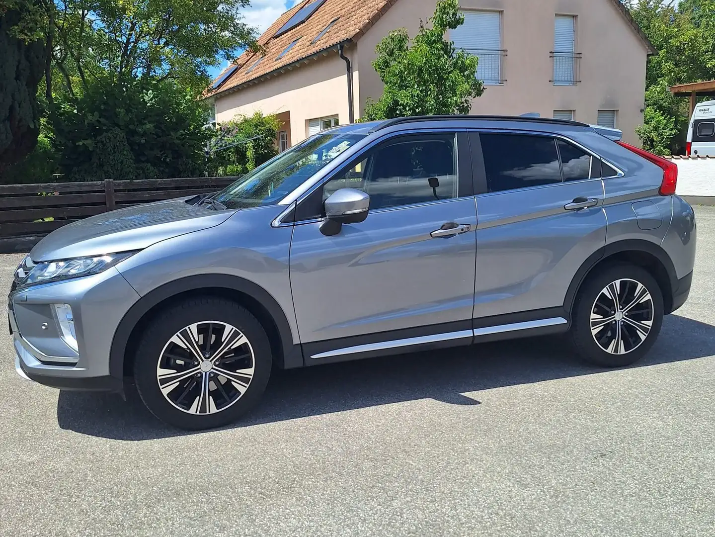 Mitsubishi Eclipse Cross Eclipse Cross 1.5 T-MIVEC ClearTec 2WD Intro Editi Gri - 1