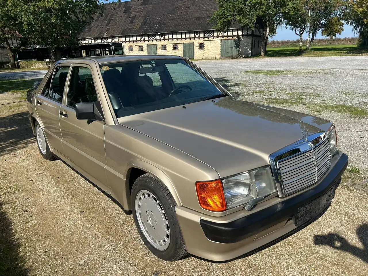 Mercedes-Benz 190 E 2.5-16, foto 2