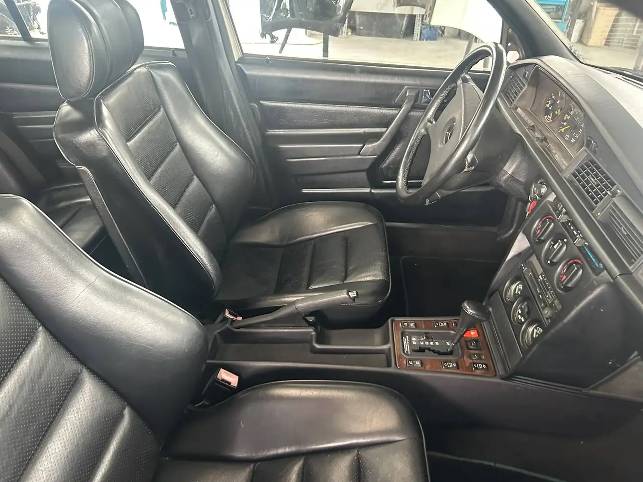 Mercedes-Benz 190 E 2.5-16, foto 10