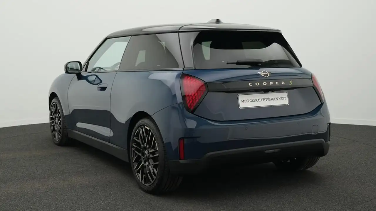 MINI Cooper Favoured Trim, миниатюра 4