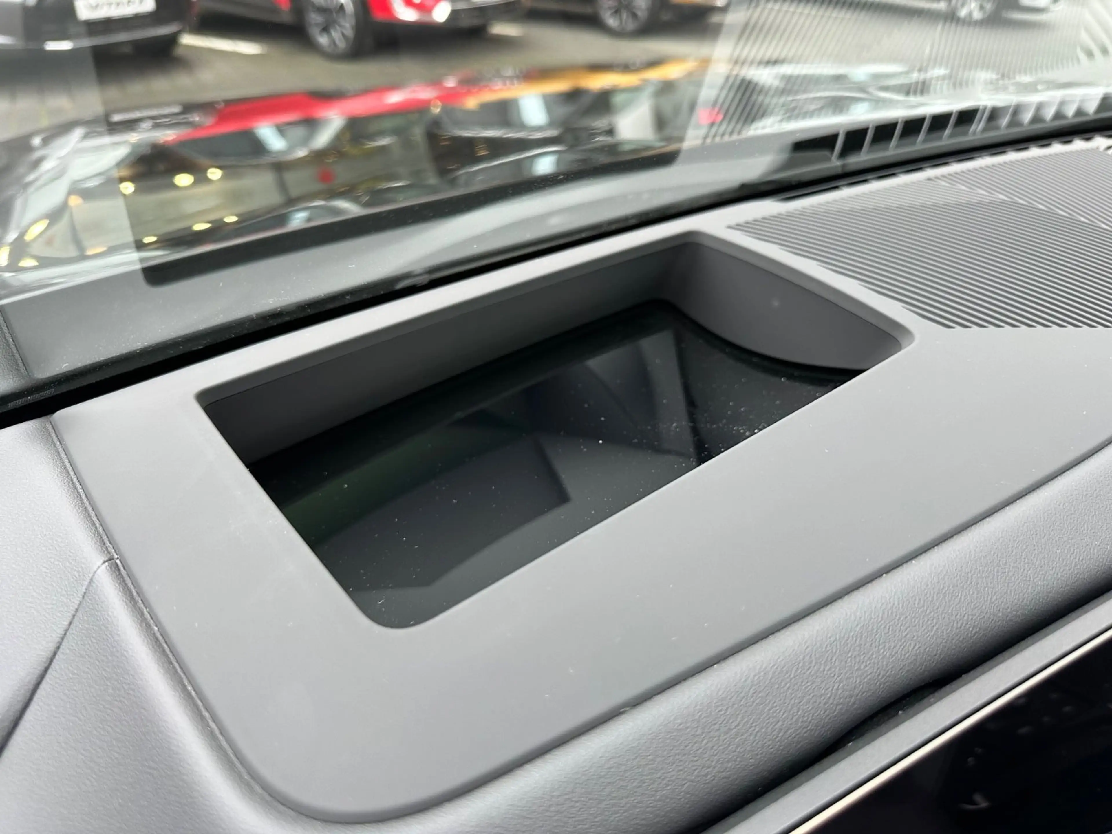 BMW 520 i Touring M Sport | Iconic Glow | Panorama — photo 14