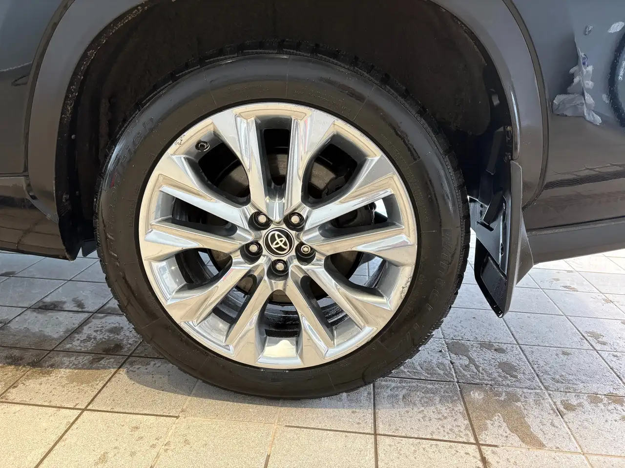Toyota Highlander снимка Toyota Highlander
