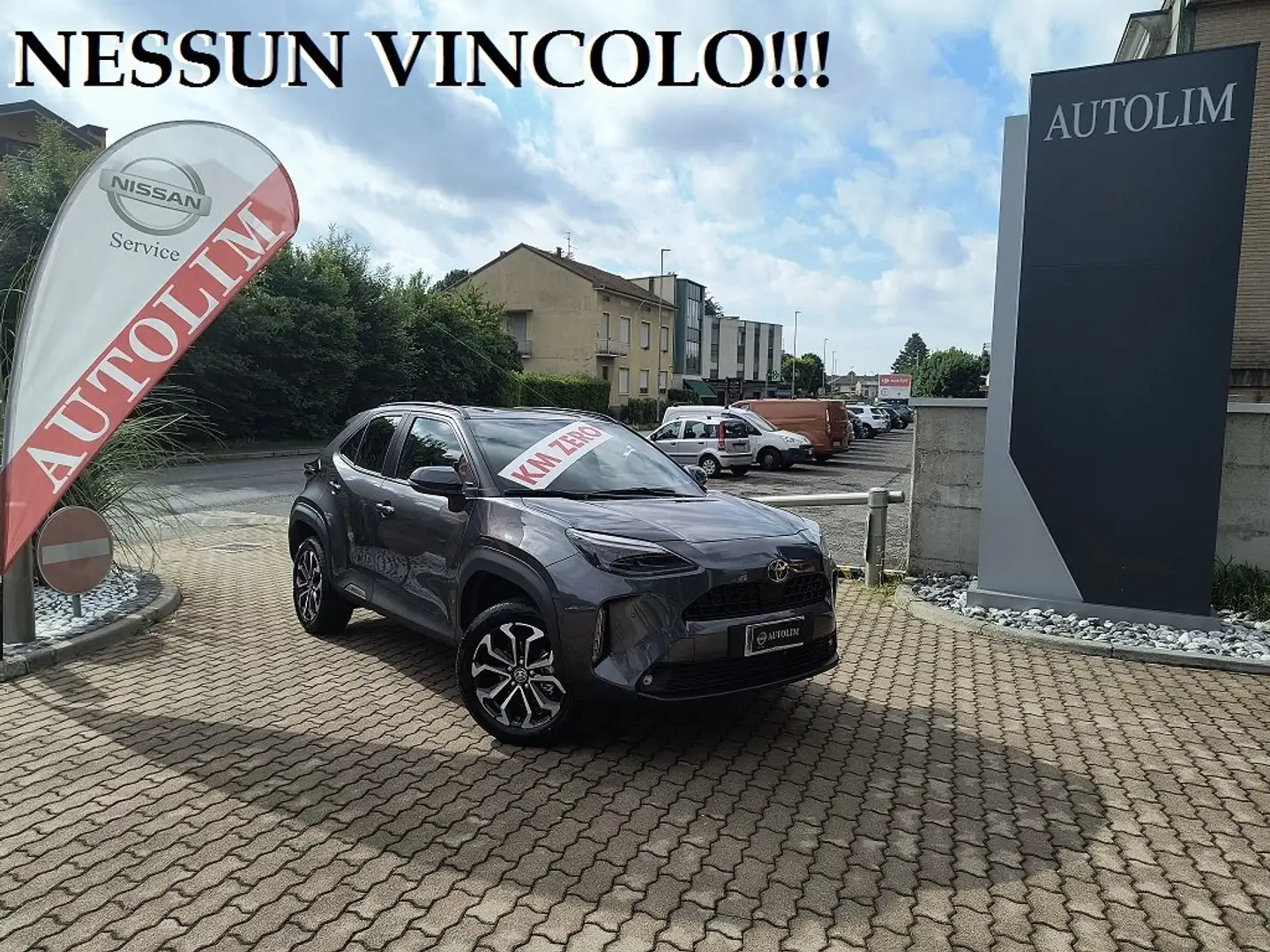 Toyota Yaris Cross 1.5h Trend 115cv e-cvt + SENSORI ANT + POST Grigio - 1