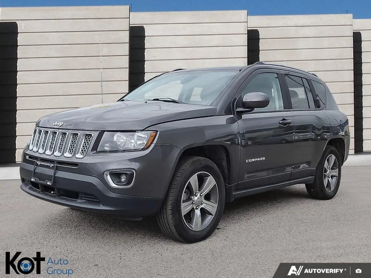 Jeep Compass photo Jeep Compass