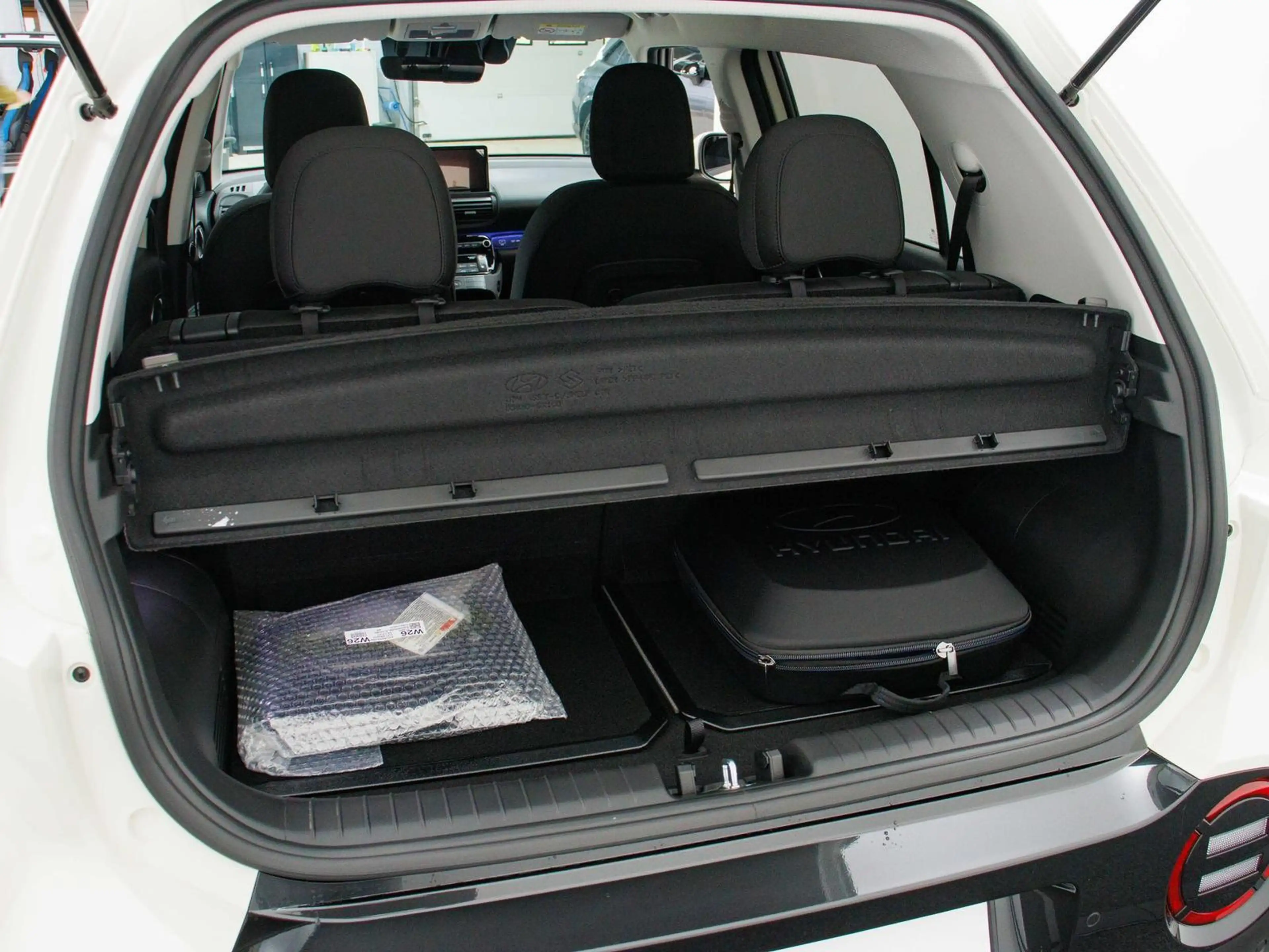 Hyundai Inster Inster Evolve 49 kWh ACC / PDC V&H + 360 Kame... — photo 8