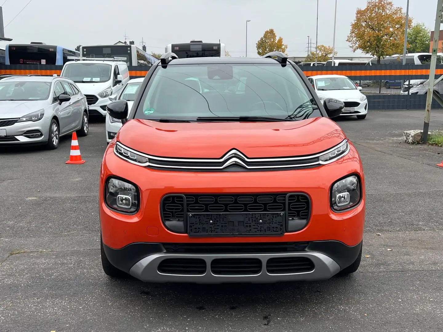 Citroen C3 Aircross Shine Orange - 2
