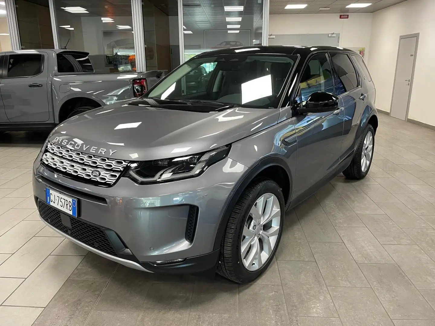 Land Rover Discovery Sport 2.0d td4   mhev  4x4  163cv.   SE ,  Km 20.000 Grigio - 1