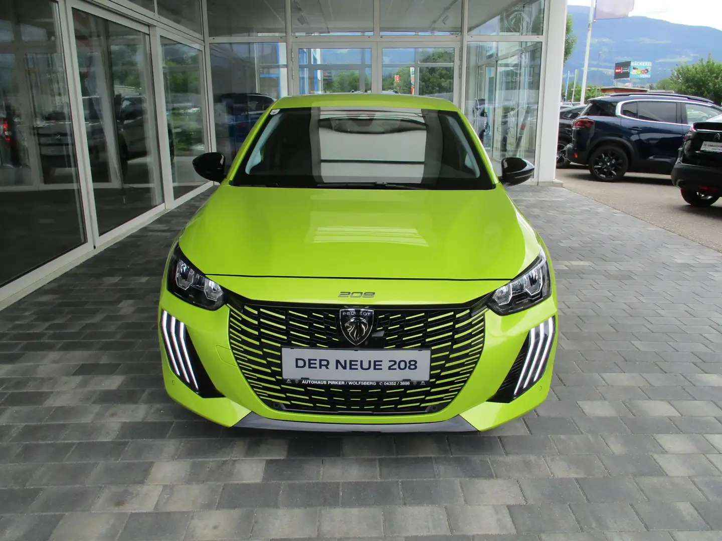 Peugeot 208 PureTech 100 Allure 6-Gang Jaune - 2